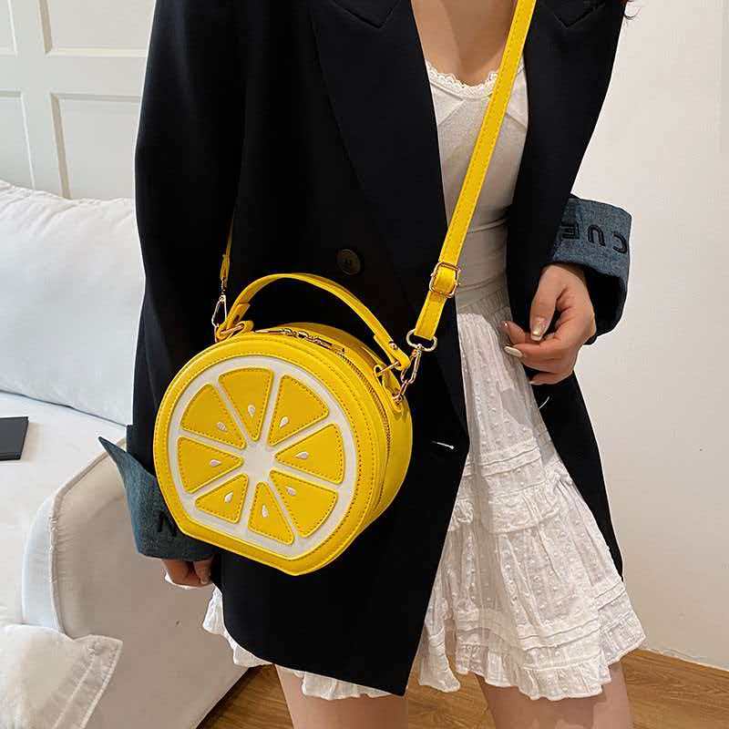 bucket bag